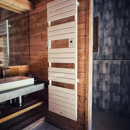 Aconit, Terrasse Panoramique Avec Jacuzzi Et Sauna جوراردُميه