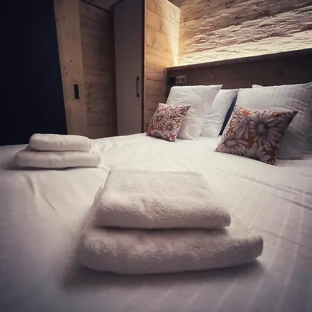 Aconit, Terrasse Panoramique Avec Jacuzzi Et Sauna * جوراردُميه