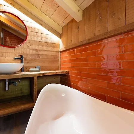 Chalet Chalet Aconit, Terrasse Panoramique Avec Jacuzzi Et Sauna