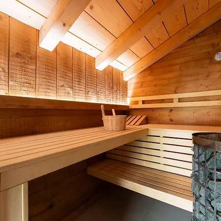 Chalet Chalet Aconit, Terrasse Panoramique Avec Jacuzzi Et Sauna