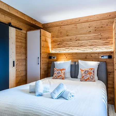 Chalet Aconit, Terrasse Panoramique Avec Jacuzzi Et Sauna Chalet